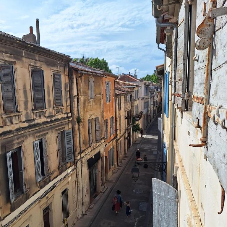 La Garriguette - 4 ch, 8 personnes - Centre Arles idéal groupe ou famille - climatisé et au calme - Appartamento con 3 Camere da Letto - 14