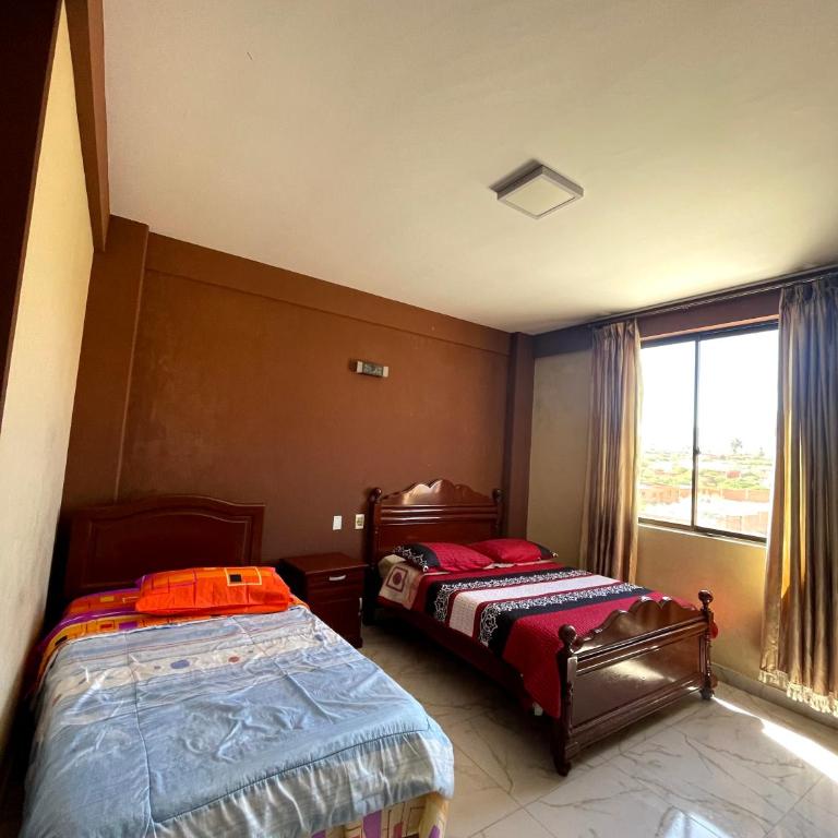 HOSTAL GALO - Habitación Familiar con baño privado - 5