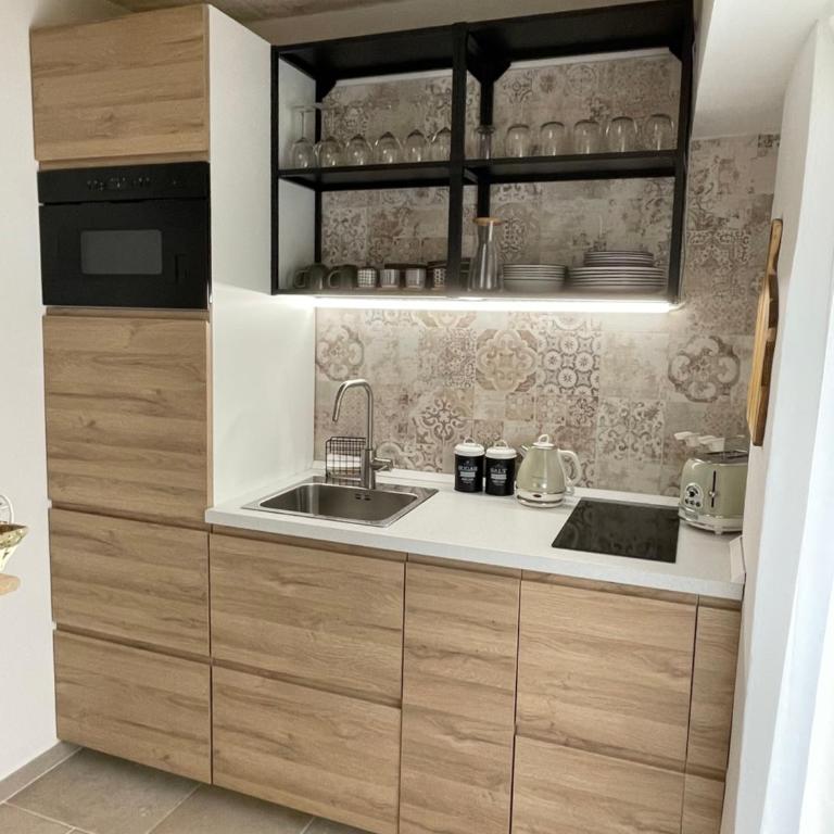 Dimora Santa Teresa - Appartamento con 2 Camere da Letto - 11