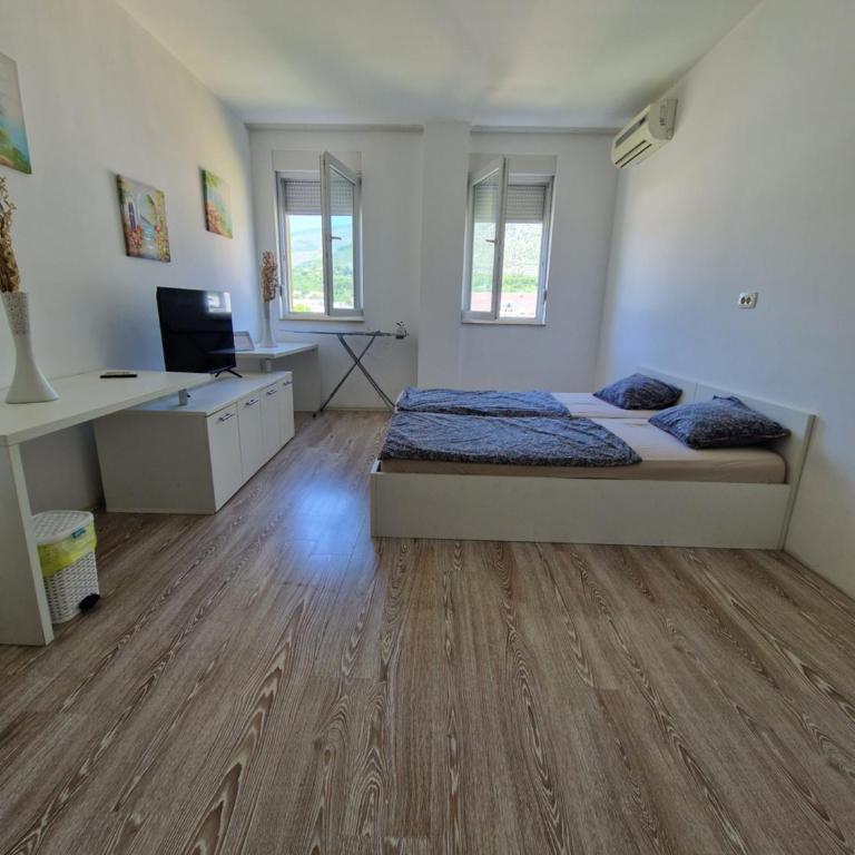 Candy apartments - One-Bedroom Apartment - 2