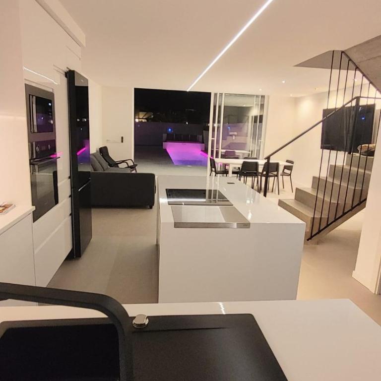 Sun Sea villa-heated pool - Villa con piscina privada - 5
