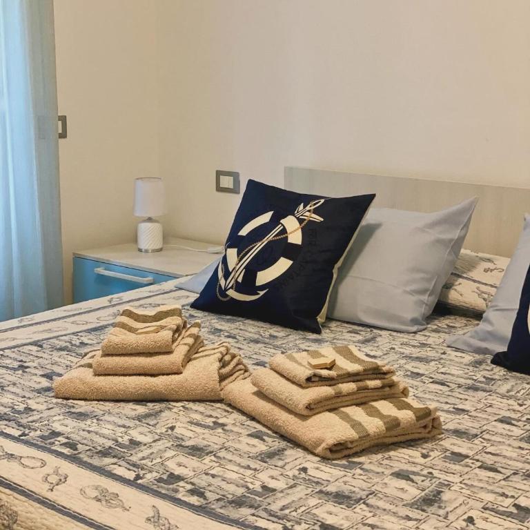 Holiday Rooms La Campagnetta - Camera Matrimoniale con Balcone e Vista Mare - 9