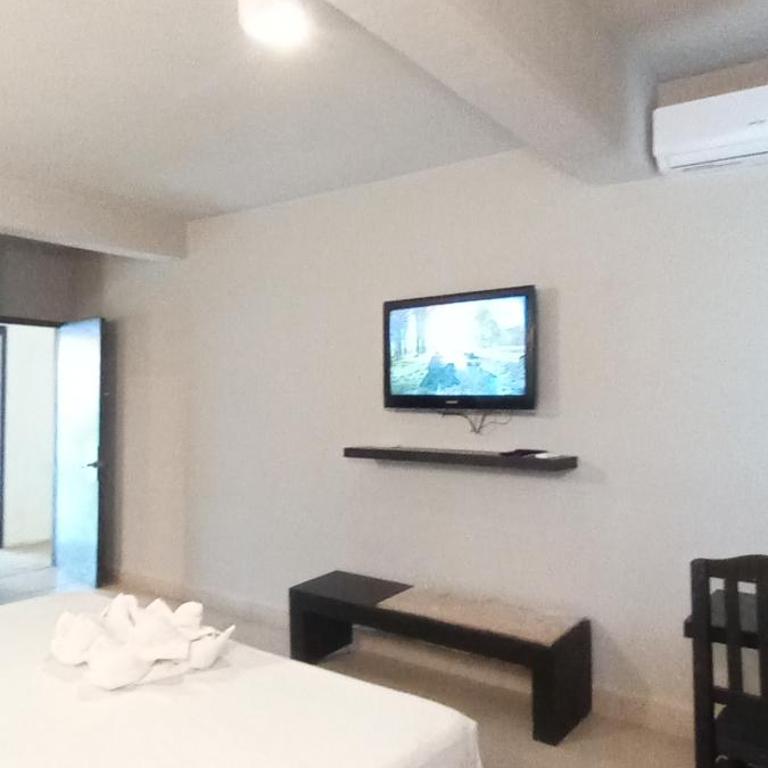 Hotel BLVD - Economy Double Room - 5