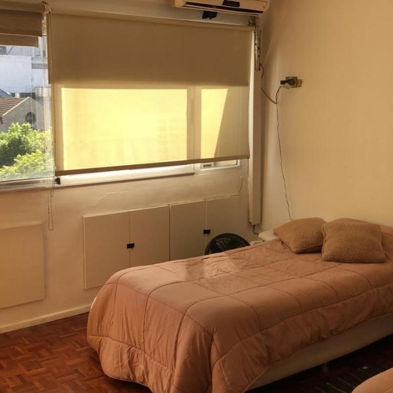 DEPARTAMENTO CALLE SARMIENTO Fte PASEO LA PLAZA - Apartamento de 1 dormitorio - 2