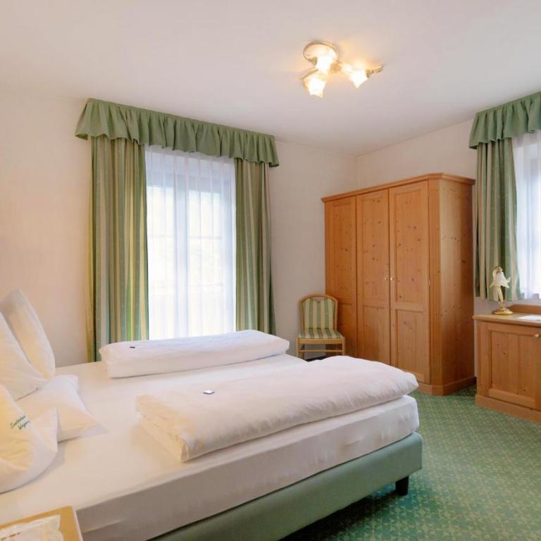 Santeshotel - Doppel- oder Zweibettzimmer - 6