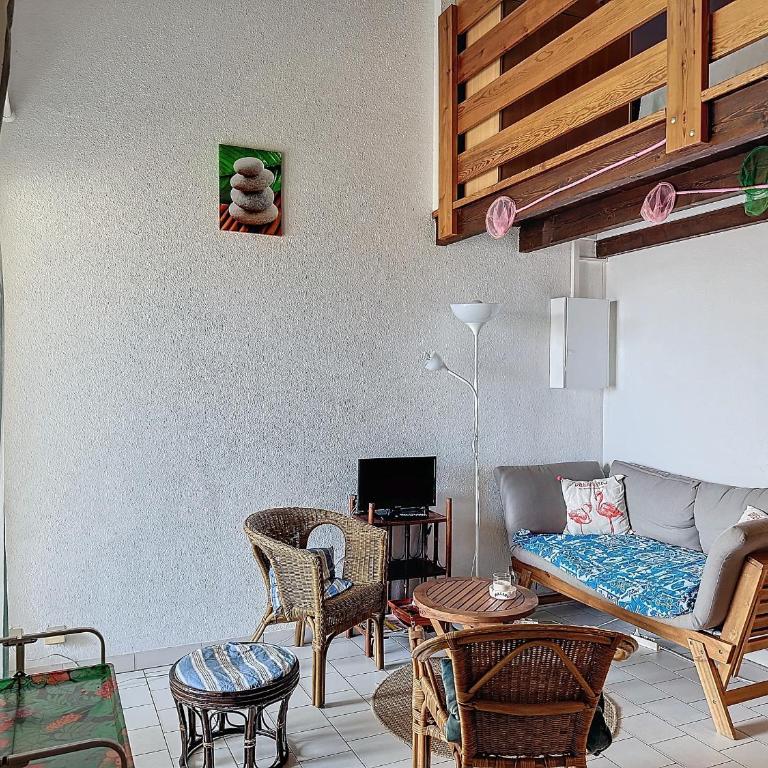 Carnon Ouest - F1 Mezzanine, 4 Pers, Près Plage - FR-1-715-98 - Studio - 4