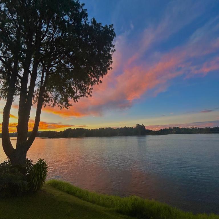 El Trebol - Apartment with Lake View - 5