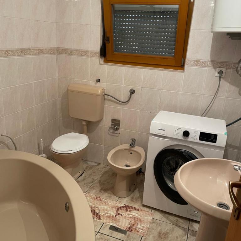 Pišta-pause - Three-Bedroom Apartment - 12