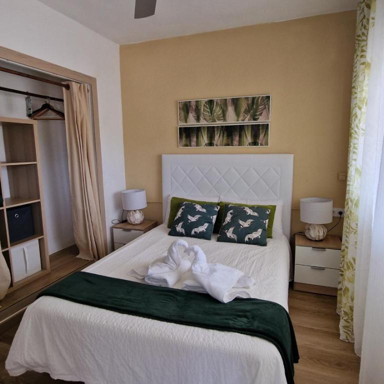 Incredible seafront with sunrise and sunset views - One-Bedroom Apartment - 7