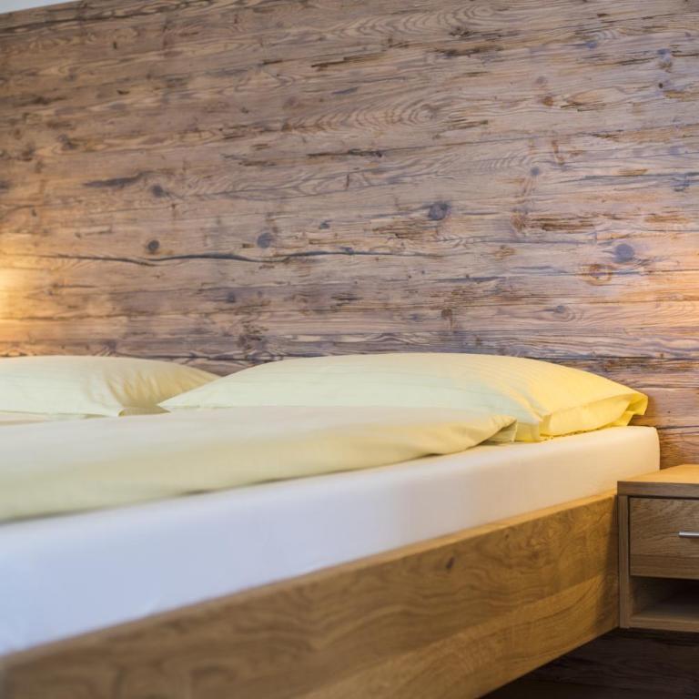 MÜHLBACHER - inklusive kostenfreiem Eintritt in die Alpentherme - Doppelzimmer mit Balkon - 6