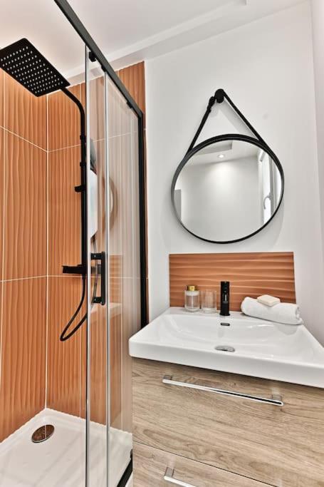 Appartement 3 chambres Paris Sentier - Three-Bedroom Apartment - 26