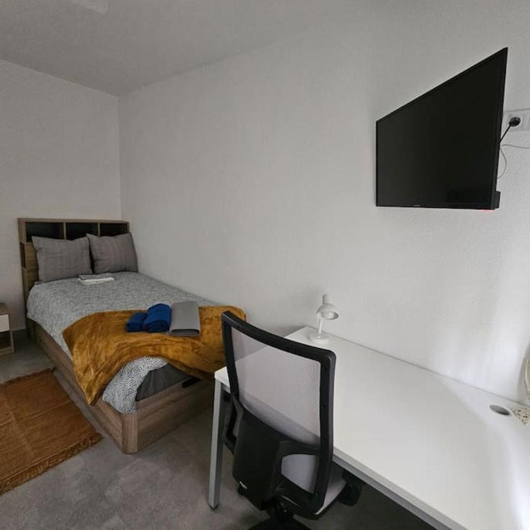 Elegant apartment with yard for 4 pax in Tetuan - 1 - Three-Bedroom Apartment - 20