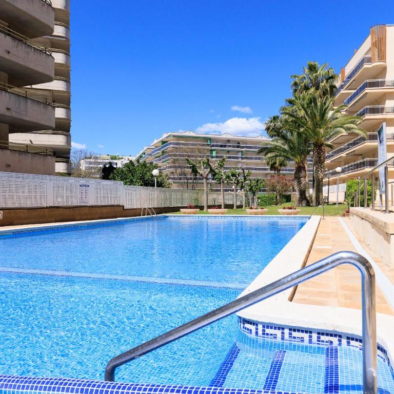 Ventura 4 Planet Costa Dorada - Apartment - 37