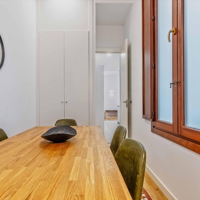 Bellas Artes en Madrid - Two-Bedroom Apartment - 9
