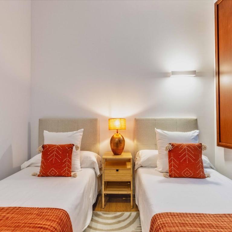 Bellas Artes en Madrid - Two-Bedroom Apartment - 13