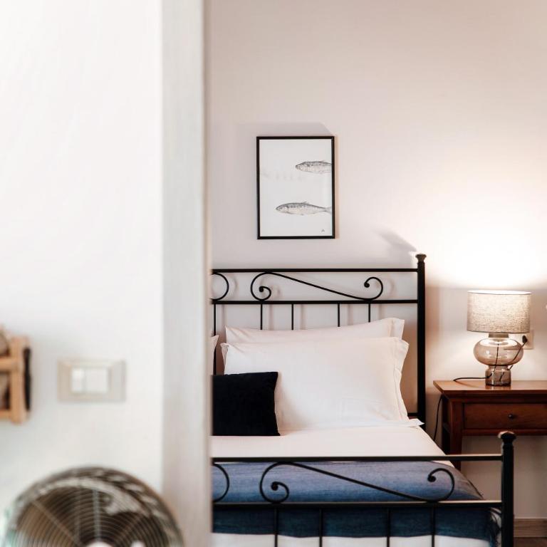 Casa Luna by Quokka 360 - City Centre Stay with Cathedral View - One-Bedroom Apartment - 13