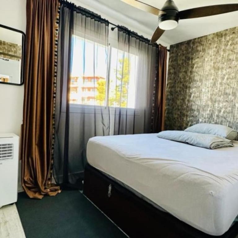 Seaview Dreams Luxury 2 bedroom apartment with amazing views and balcony BY NAMASTE ELITE - Apartamento de 1 dormitorio - 5