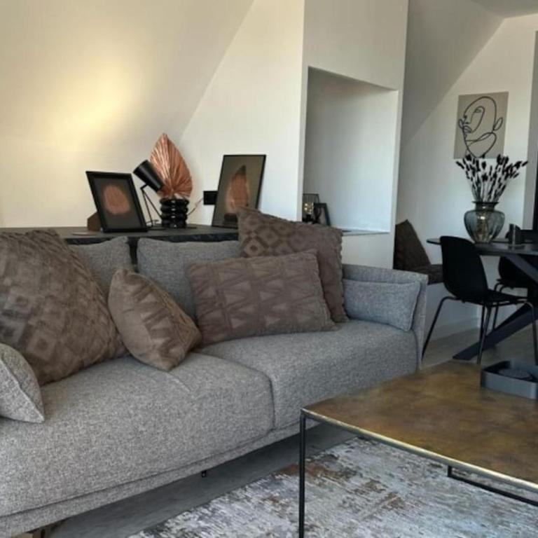 Seaview Dreams Luxury 2 bedroom apartment with amazing views and balcony BY NAMASTE ELITE - Apartamento de 1 dormitorio - 13