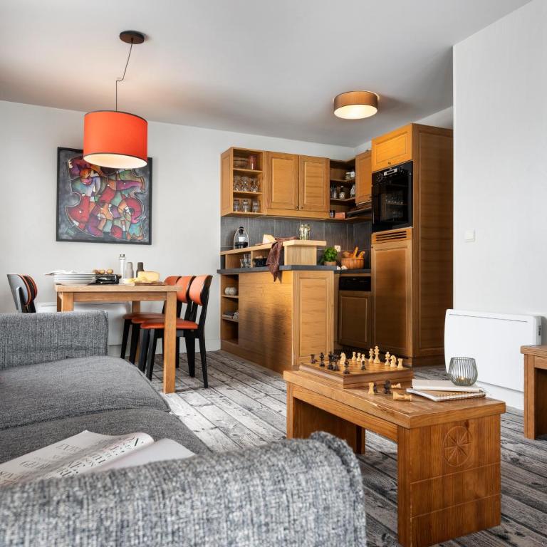 Résidence Pierre & Vacances Premium Les Terrasses d'Eos - Appartement 2 Chambres avec Balcon (6 Personnes) - 3
