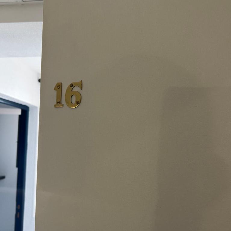 Résidence Selva Appartements à Lourdes proche sanctuaire - Chambre Double avec Salle de Bains Privative - 4