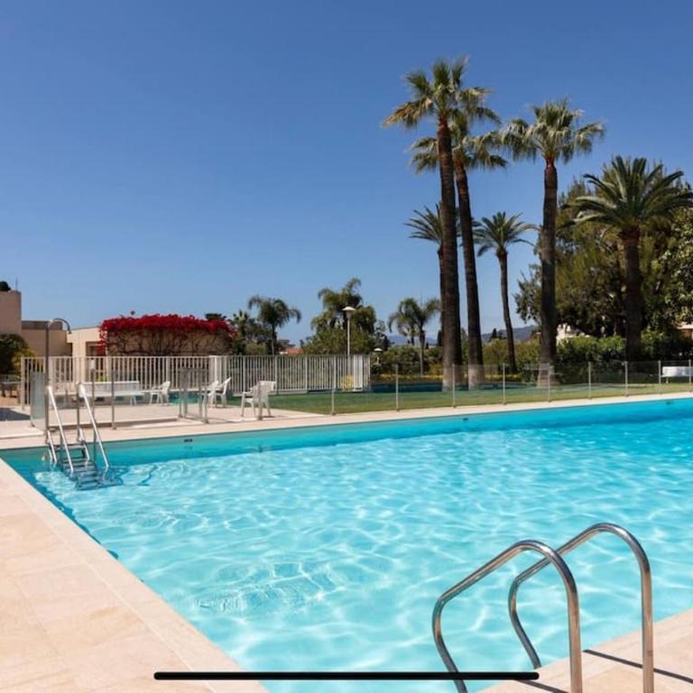 Jolie studio cosy proche mer sur Juan les pins - One-Bedroom Apartment - 23