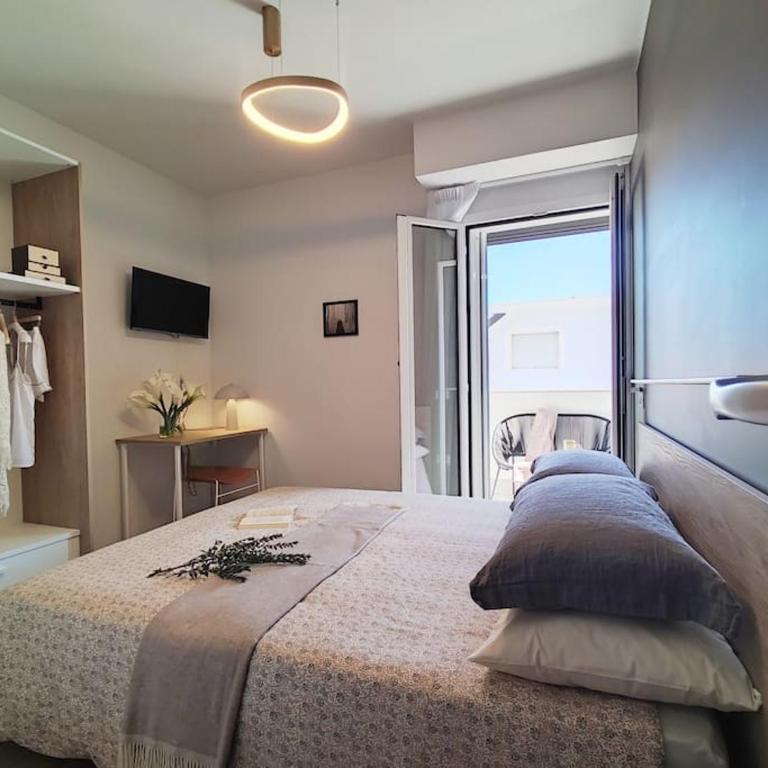 Suite Exclusive a due passi dal mare posto auto - One-Bedroom Apartment - 2