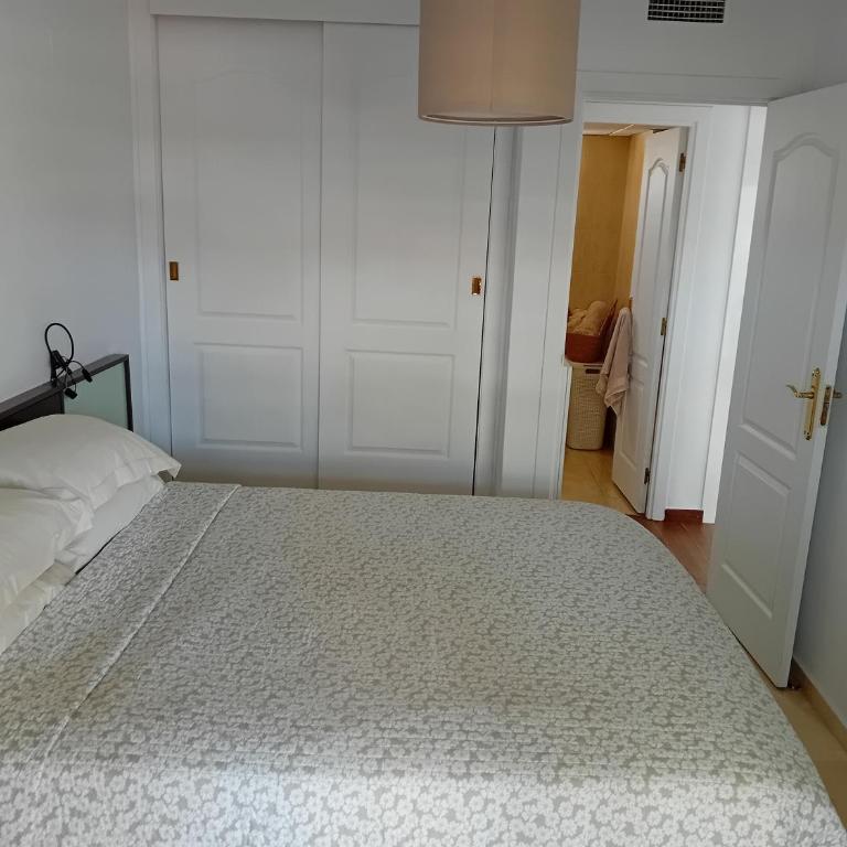 Apartamento Golf Beach Benalmadena - Two-Bedroom Apartment - 5