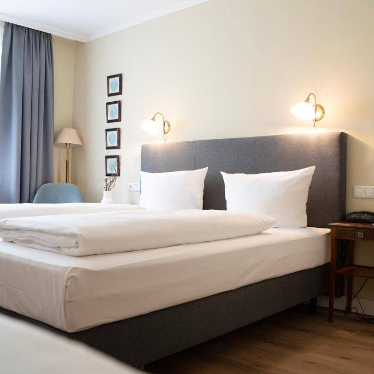 Hotel Altmünchen by Blattl - Habitación Triple Clásica - 20