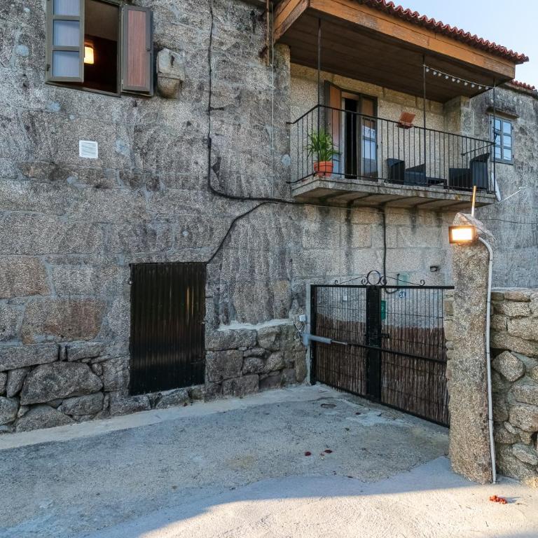 A Casa do Ferreiro - Three-Bedroom House - 65