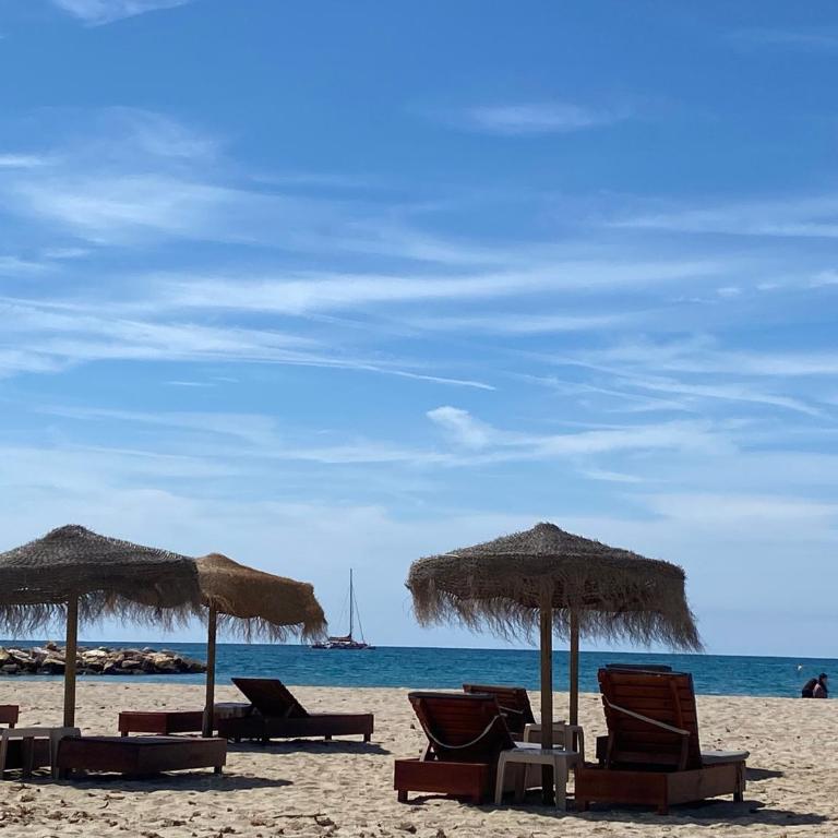 Alquiler Villa en la Playa de Cambrils para 10 personas con AC, parking y WIFI - Villa - 45