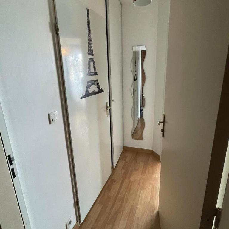 City Rose T2, Climatisation,parking privé, piscine, wifi , tout confort - Apartment mit 1 Schlafzimmer - 7