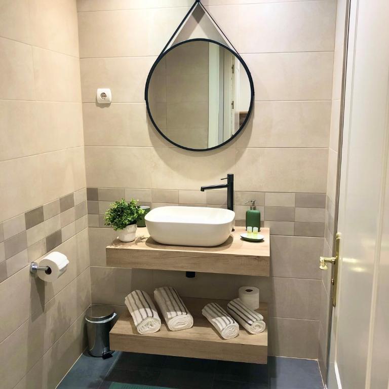 Nuevo Apartamento Airport Madrid - One-Bedroom Apartment - 4