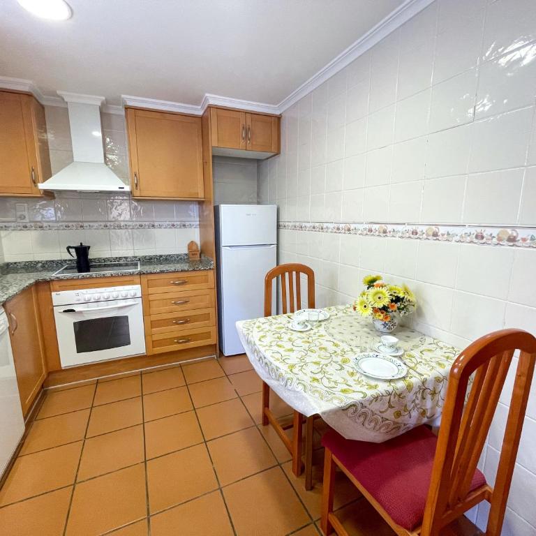Apartamentos Canet de Berenguer 3000 - Appartamento con 4 Camere - 5