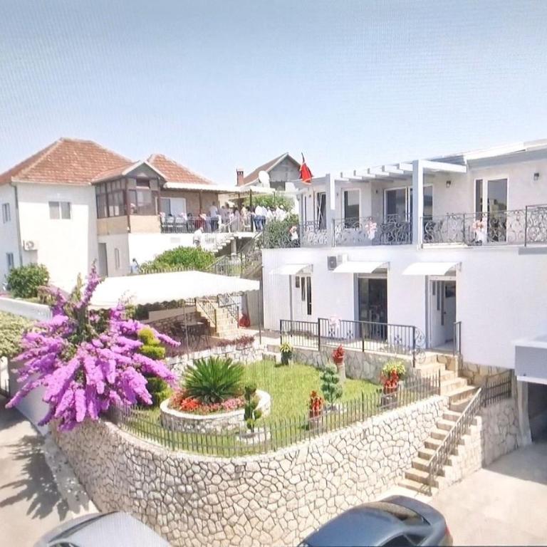 Rejhan TOTTI - Apartman sa 2 Spavaće Sobe - 1