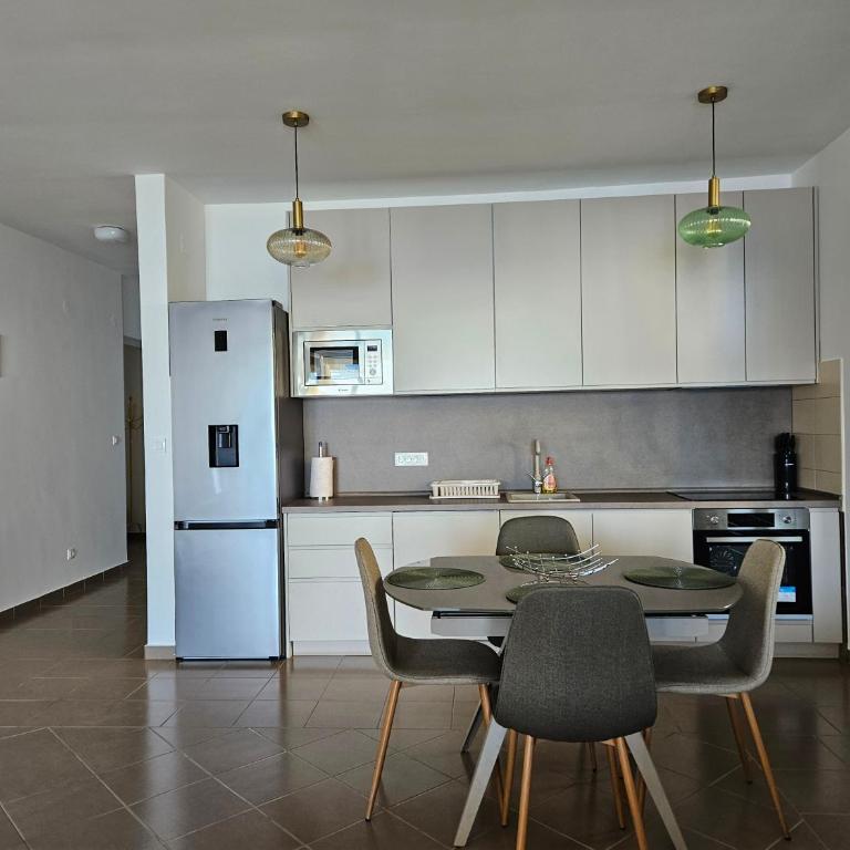 Bella vista - One-Bedroom Apartment - 2