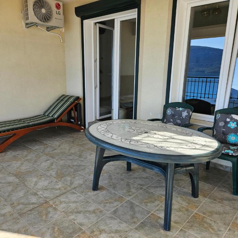 Bella vista - One-Bedroom Apartment - 14