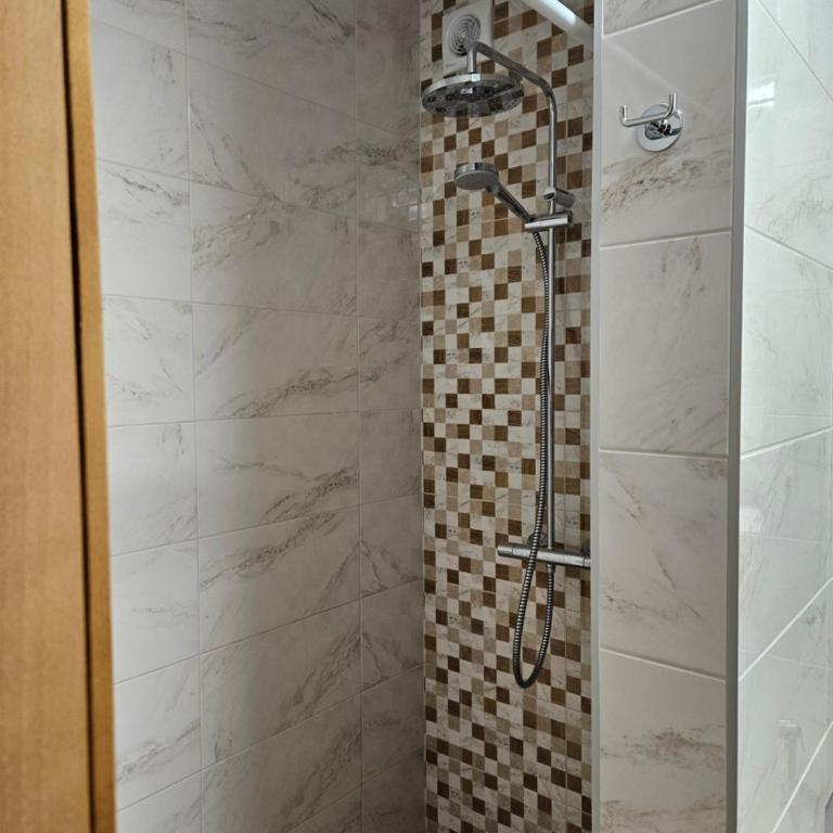 Bella vista - One-Bedroom Apartment - 11