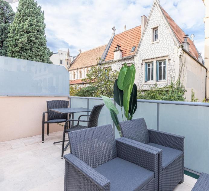 Beau deux pièces cozy avec terrasse n11 - Appartement 1 Chambre - 2