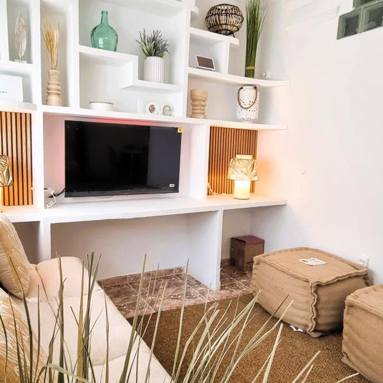 WABI BEACH LUXURY HOUSE - Excelente Ubicacion!! Centro y Frente a Playa Colonia con Aire - Apartamento de 3 dormitorios - 4