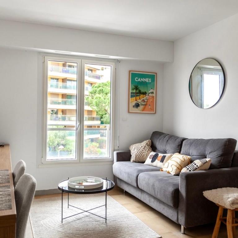 Studio lumineux à 2 mn à pied de la plage - Appartement 1 Chambre - 1