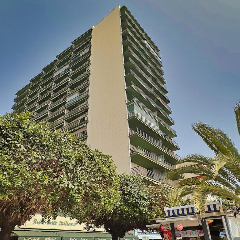 Mediterraneo 702 Super Studio with Amazing Sea Views - Studio - 18