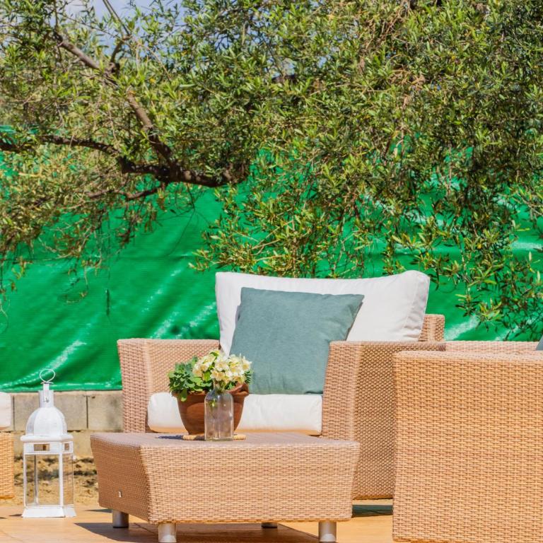 Cubo's Finca Villaverde - Two-Bedroom House - 37