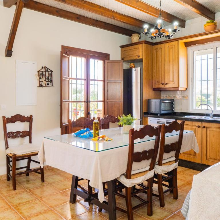 Cubo's Finca Villaverde - Two-Bedroom House - 22
