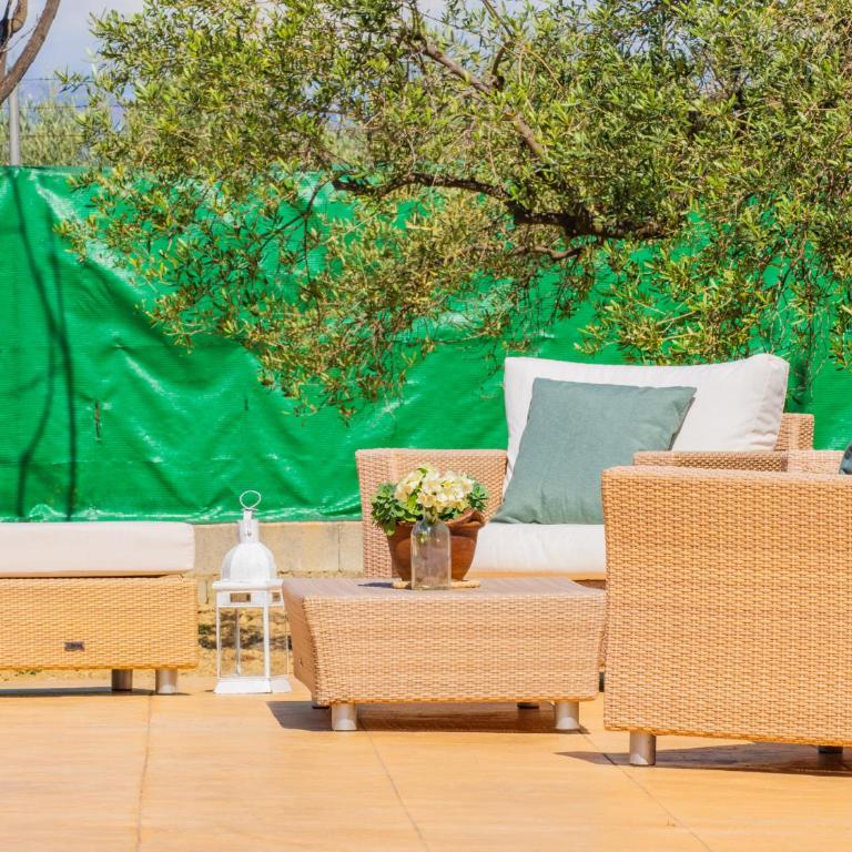 Cubo's Finca Villaverde - Two-Bedroom House - 43