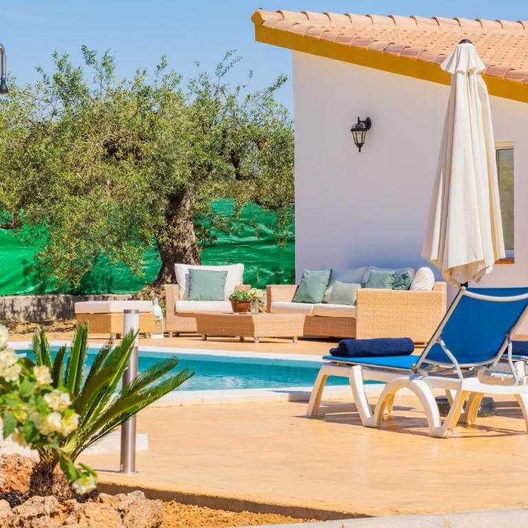 Cubo's Finca Villaverde - Two-Bedroom House - 13