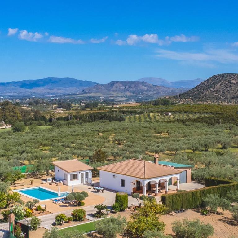 Cubo's Finca Villaverde - Two-Bedroom House - 1