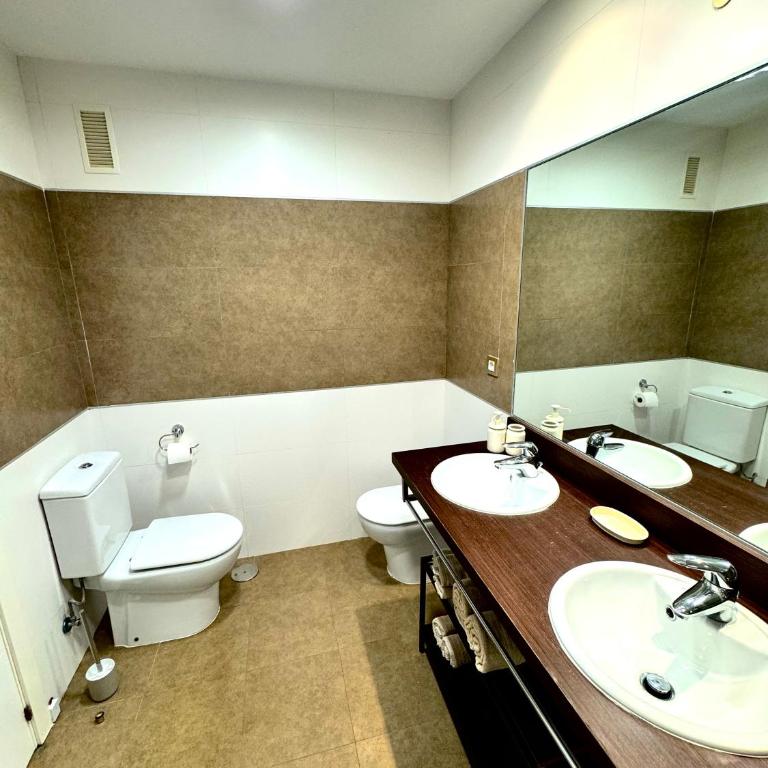 Piso de lujo totalmente equipado a estrenar para 6 - Two-Bedroom Apartment - 10