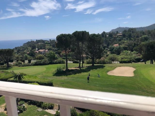 Superbe duplex T3 climatisé avec Terrasse et Solarium, magnifique vue Mer et Golf - Apartment mit 2 Schlafzimmern - 14