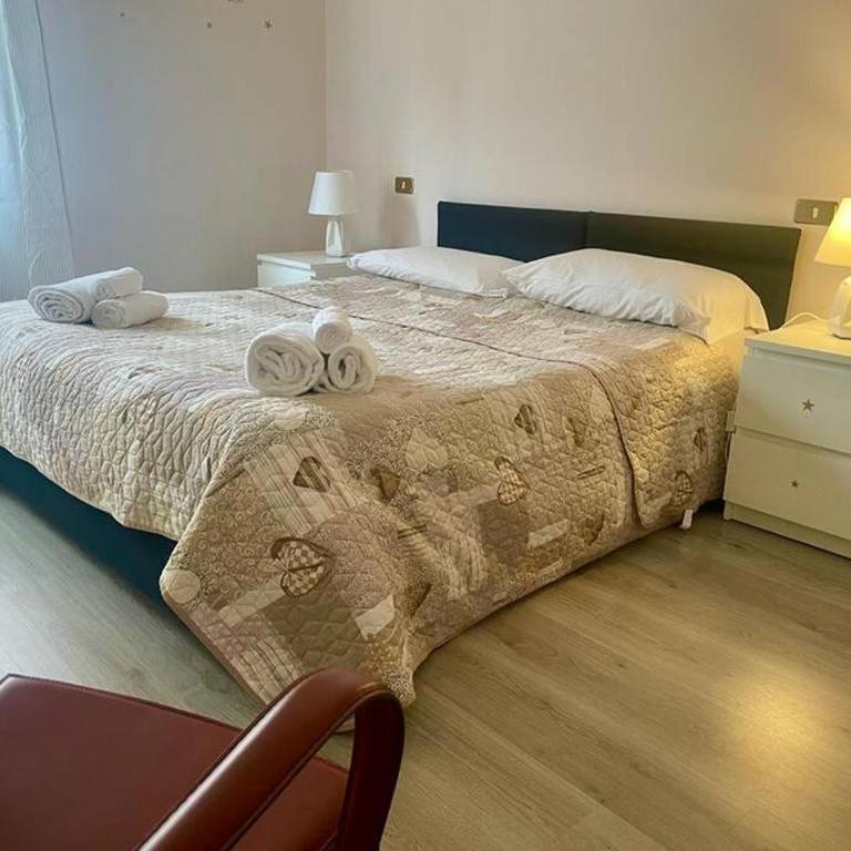 Easy House appartamento centro - Two-Bedroom Apartment - 20