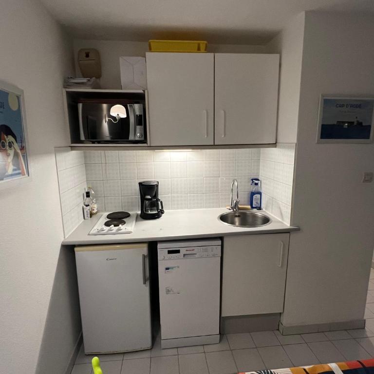 SAVANNA BEACH I Agréable T2 avec belle vue mer piscine Rochelongue Cap d'Agde - Appartamento con Vista Mare - 7